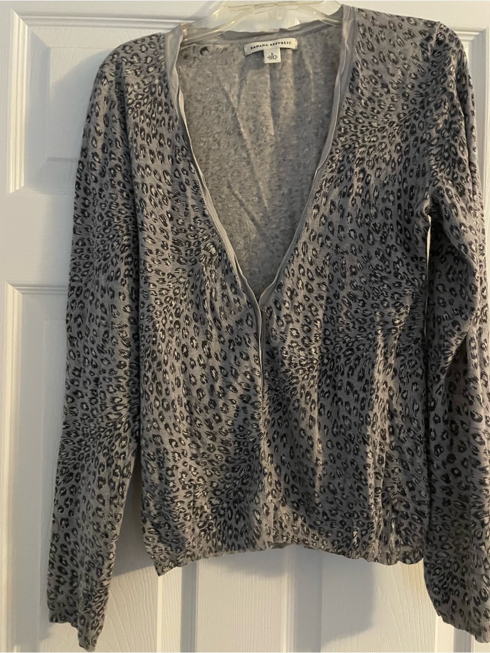 Banana Republic Gray Leopard-Print V-Neck Cardigan